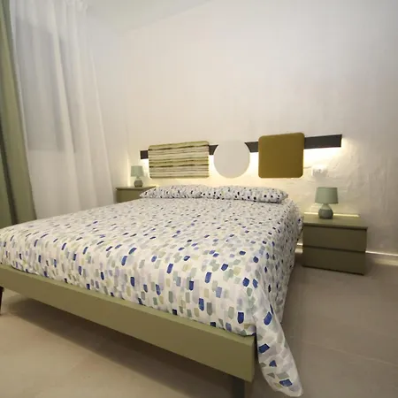 Fully Renovated Flat For Four In Διαμέρισμα