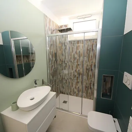 Fully Renovated Flat For Four In * Rosolina Mare
